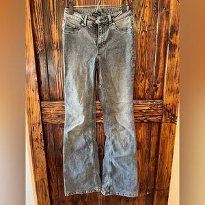 DIVIDED H&M muted black jeans, 2